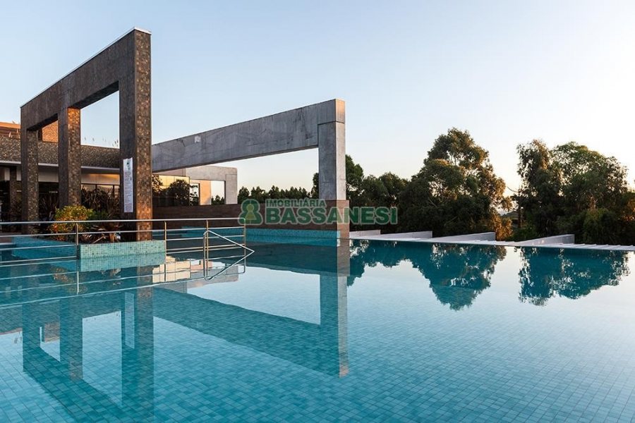 Casa com 400m², 4 dormitórios, 3 vagas, no bairro São Ciro em Caxias do Sul para Alugar