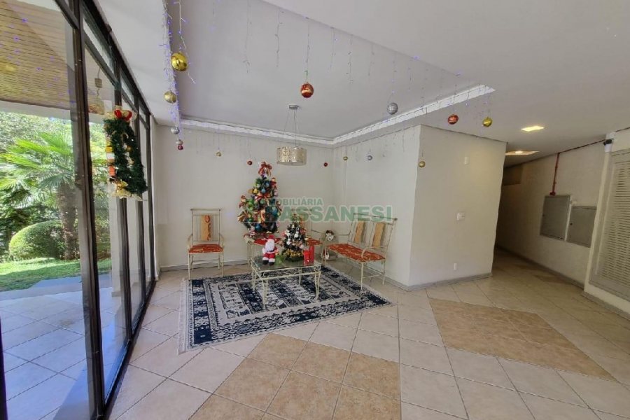 Apto Mobiliado com 74m², 2 dormitórios, 1 vaga, no bairro Cristo Redentor em Caxias do Sul para Alugar