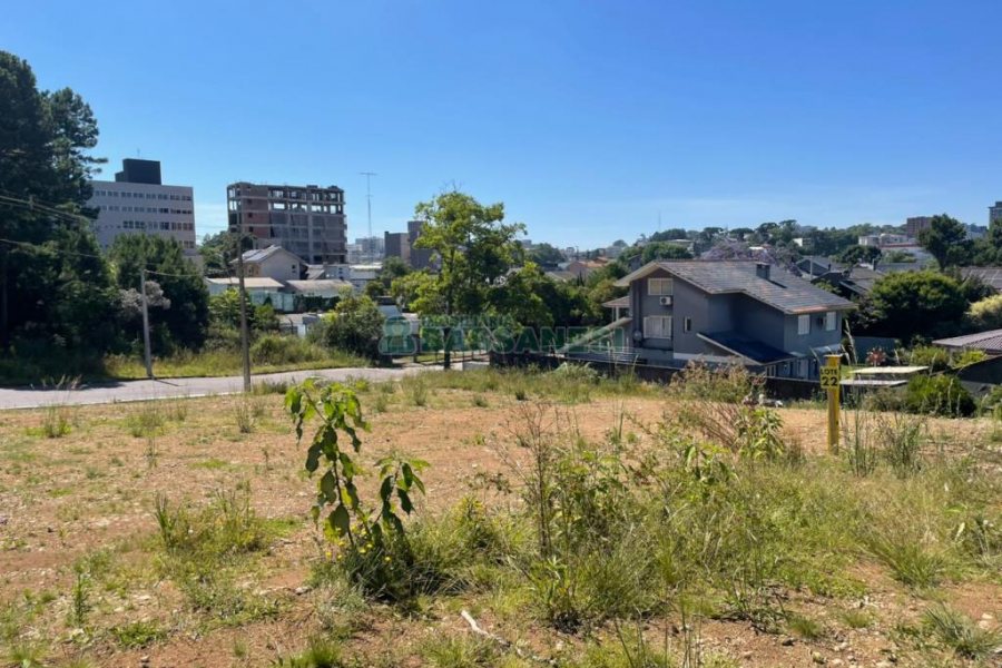 Terreno, no bairro Interlagos em Caxias do Sul para Comprar