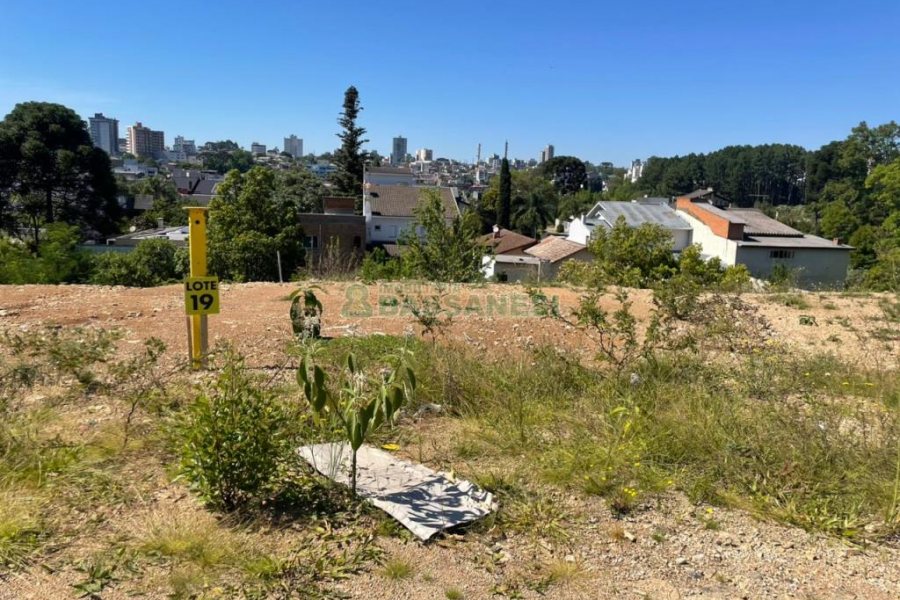 Terreno, no bairro Interlagos em Caxias do Sul para Comprar