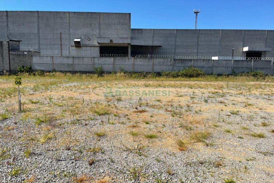 Terreno, no bairro Interlagos em Caxias do Sul para Comprar