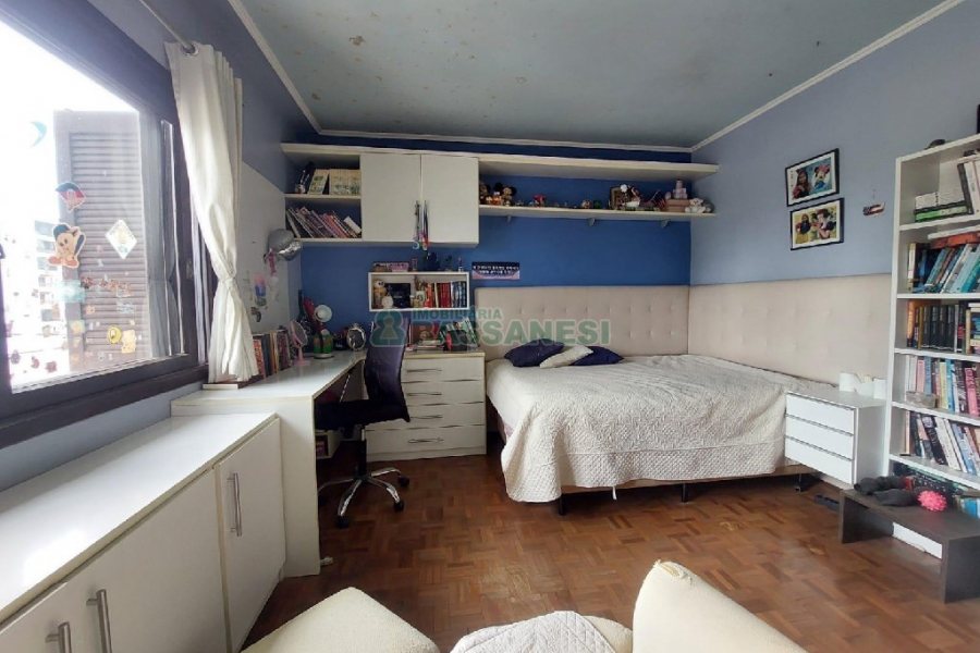 Apto Mobiliado com 177m², 3 dormitórios, 2 vagas, no bairro Rio Branco em Caxias do Sul para Alugar