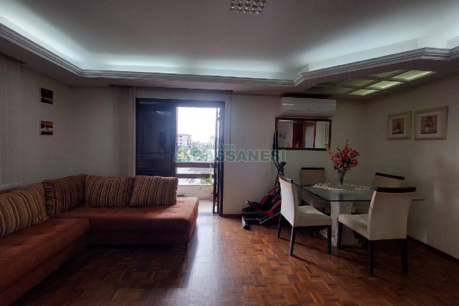 Apto Mobiliado com 177m², 3 dormitórios, 2 vagas, no bairro Rio Branco em Caxias do Sul para Alugar