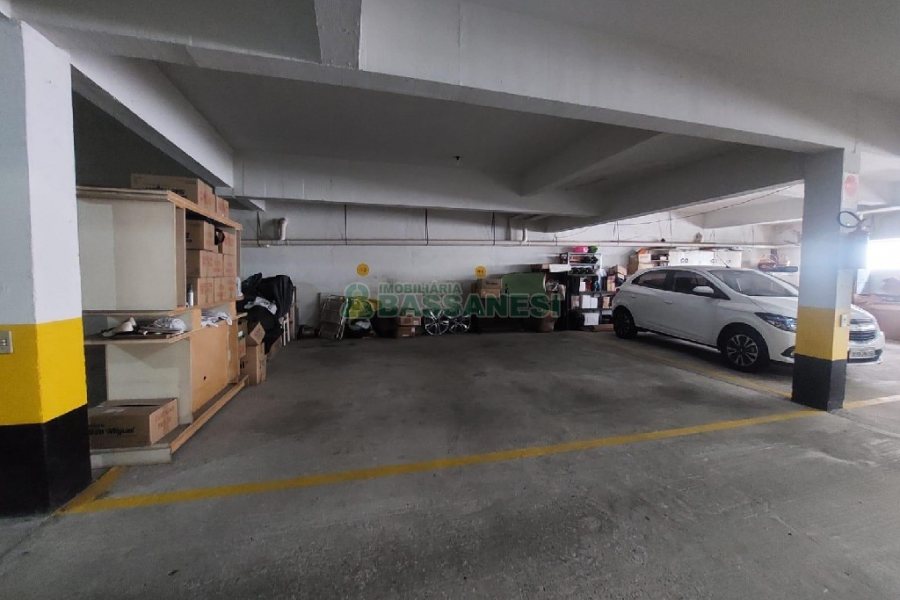 Apto Mobiliado com 177m², 3 dormitórios, 2 vagas, no bairro Rio Branco em Caxias do Sul para Alugar