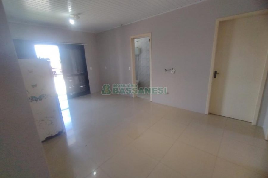 Apartamento com 59m², 2 dormitórios, 1 vaga, no bairro Desvio Rizzo em Caxias do Sul para Comprar