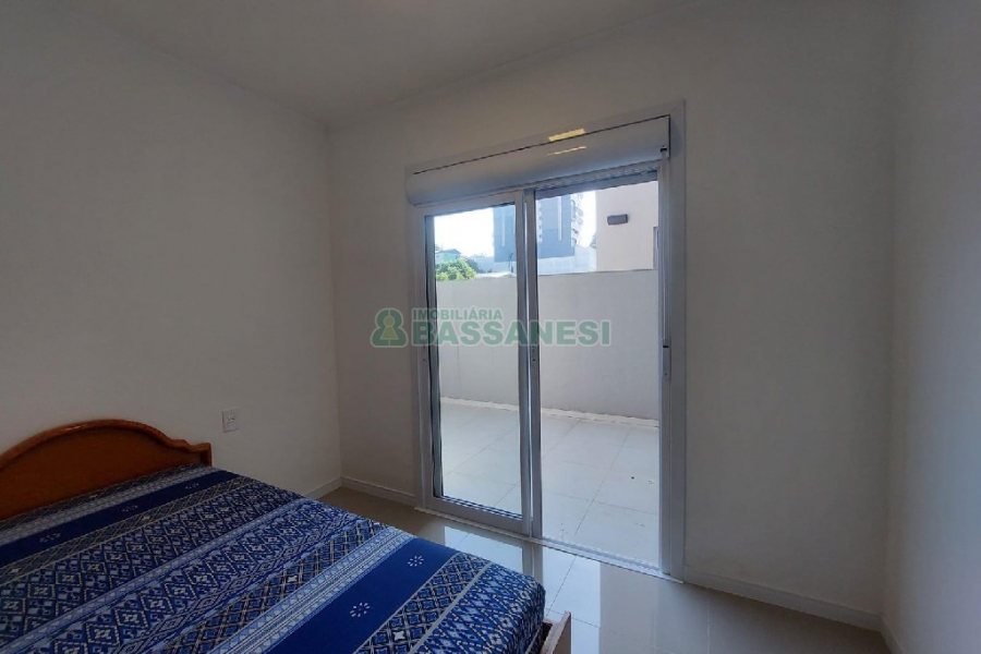 Apartamento com 88m², 2 dormitórios, 1 vaga, no bairro Cidade Nova em Caxias do Sul para Alugar