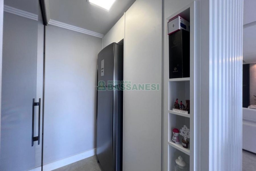 Apto Mobiliado com 111m², 3 dormitórios, 2 vagas, no bairro Cristo Redentor em Caxias do Sul para Alugar