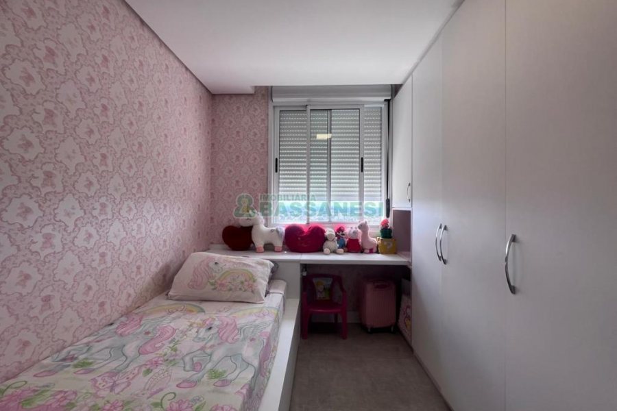 Apto Mobiliado com 111m², 3 dormitórios, 2 vagas, no bairro Cristo Redentor em Caxias do Sul para Alugar