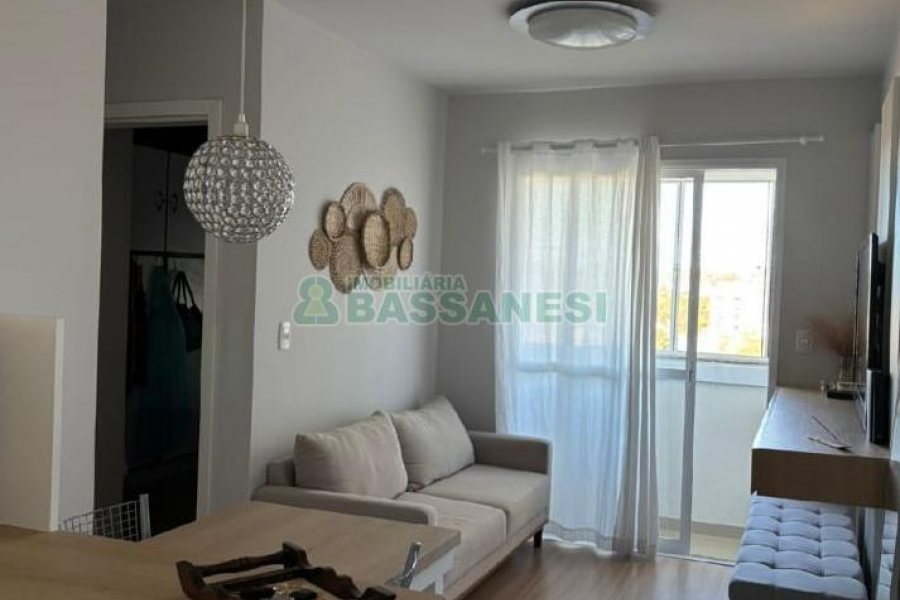 Apartamento com 53m², 2 dormitórios, 2 vagas, no bairro Esplanada em Caxias do Sul para Alugar