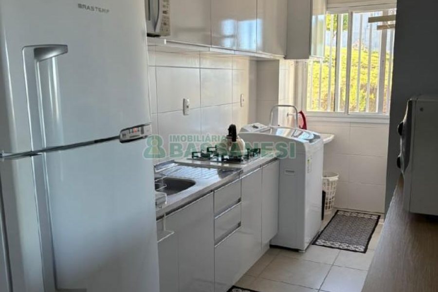 Apartamento com 53m², 2 dormitórios, 2 vagas, no bairro Esplanada em Caxias do Sul para Alugar