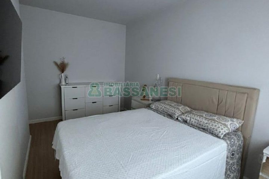 Apartamento com 53m², 2 dormitórios, 2 vagas, no bairro Esplanada em Caxias do Sul para Alugar