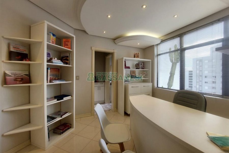 Sala com 40m², no bairro São Pelegrino em Caxias do Sul para Alugar