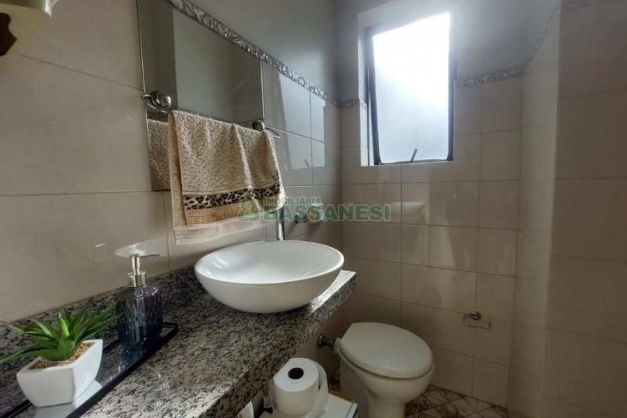 Sala com 40m², no bairro São Pelegrino em Caxias do Sul para Alugar