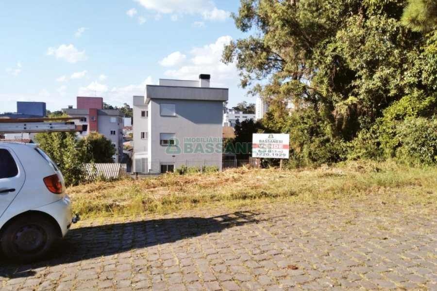 Terreno, no bairro Vinhedos em Caxias do Sul para Comprar