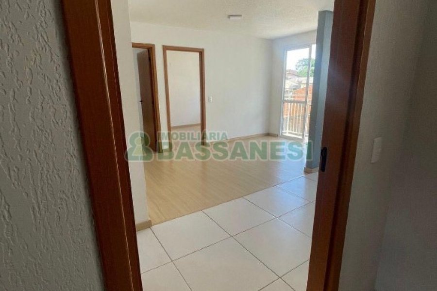 Apartamento com 62m², 2 dormitórios, 1 vaga, no bairro Bela Vista em Caxias do Sul para Alugar