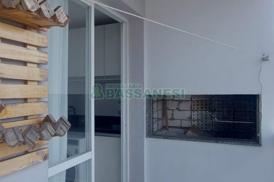 Apartamento com 60m², 2 dormitórios, 1 vaga, no bairro Bela Vista em Caxias do Sul para Alugar