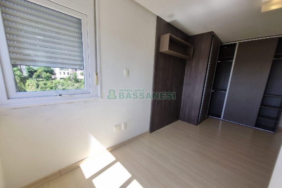 Apto Mobiliado com 84m², 2 dormitórios, 2 vagas, no bairro Panazzolo em Caxias do Sul para Alugar