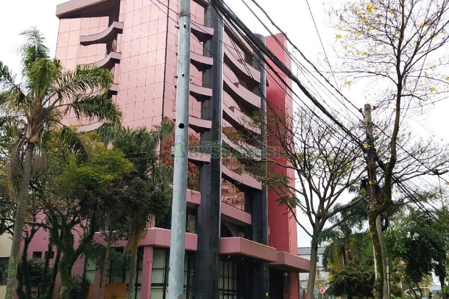 Sala com 516m², no bairro São Pelegrino em Caxias do Sul para Alugar