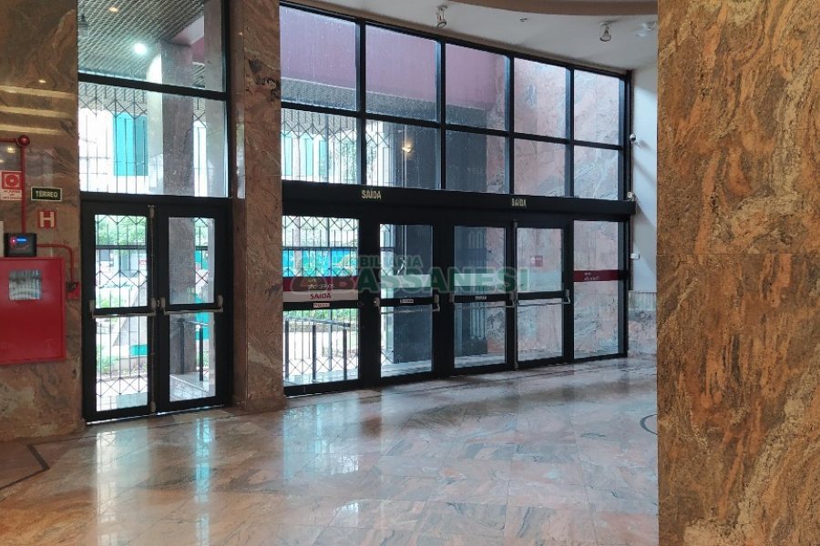 Sala com 399m², no bairro São Pelegrino em Caxias do Sul para Alugar