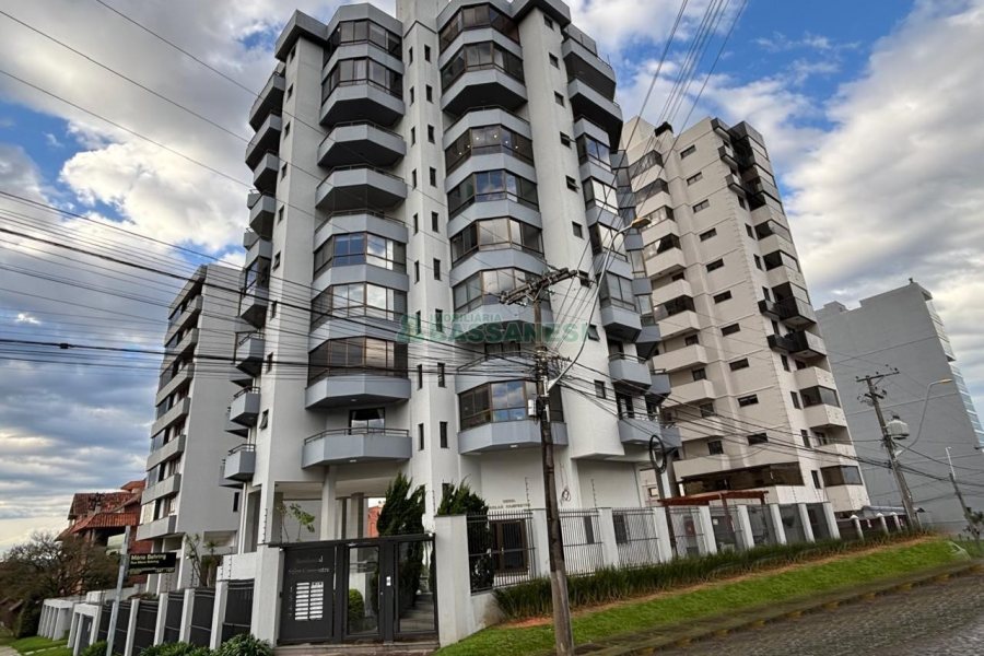 Apto Mobiliado com 115m², 3 dormitórios, 2 vagas, no bairro Jardim América em Caxias do Sul para Alugar