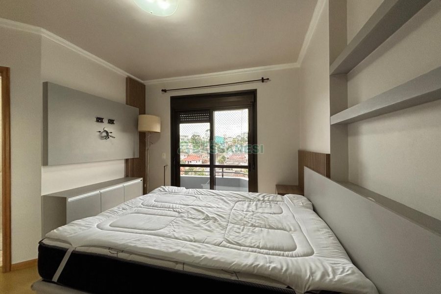 Apto Mobiliado com 115m², 3 dormitórios, 2 vagas, no bairro Jardim América em Caxias do Sul para Alugar
