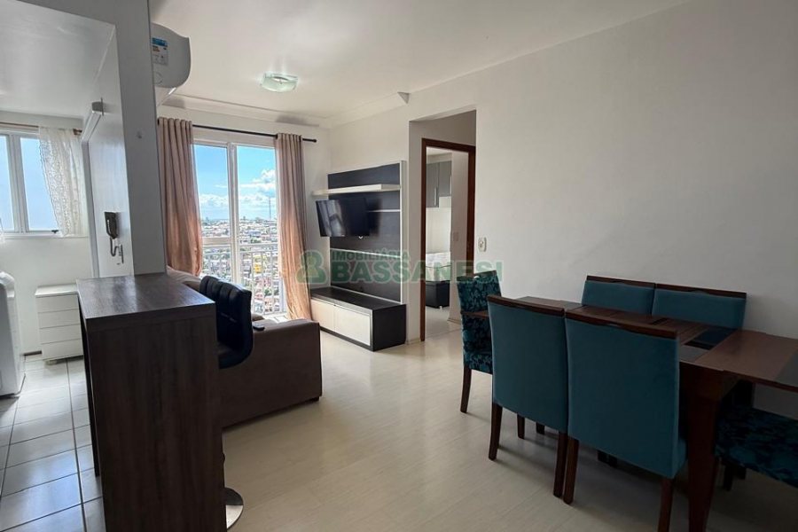 Apto Mobiliado com 67m², 2 dormitórios, 1 vaga, no bairro Parque Oasis em Caxias do Sul para Alugar