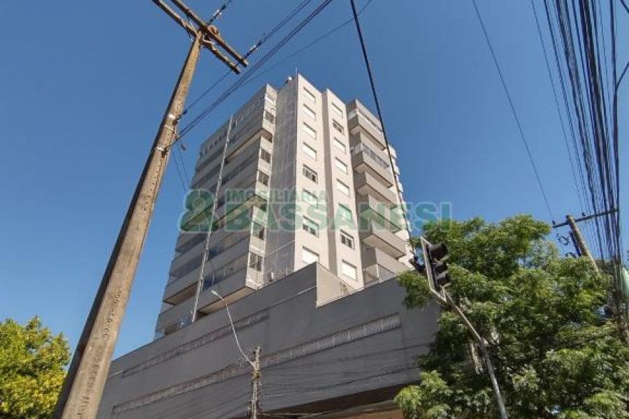 Apartamento com 79m², 2 dormitórios, 1 vaga, no bairro Pio X em Caxias do Sul para Comprar