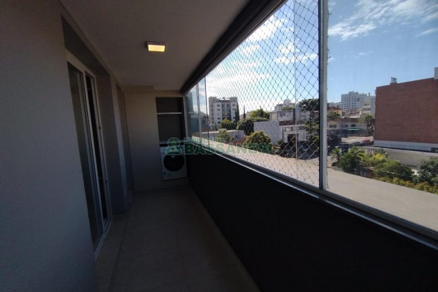 Apartamento com 79m², 2 dormitórios, 1 vaga, no bairro Pio X em Caxias do Sul para Comprar