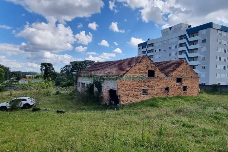 Terreno, no bairro Nossa Senhora do Rosário em Caxias do Sul para Comprar