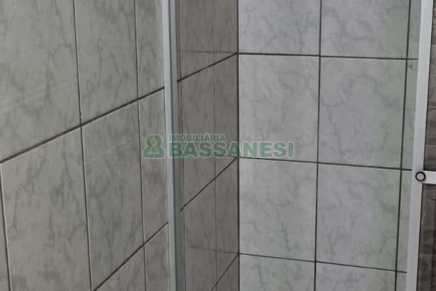 Casa com 130m², 4 dormitórios, 1 vaga, no bairro Jardim Eldorado em Caxias do Sul para Comprar