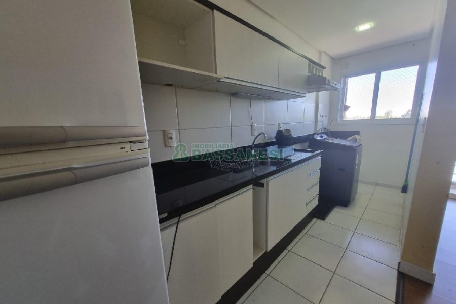 Apartamento com 62m², 2 dormitórios, 1 vaga, no bairro Desvio Rizzo em Caxias do Sul para Alugar