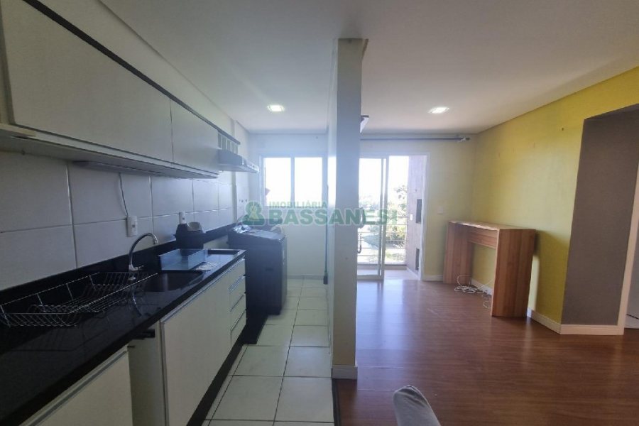 Apartamento com 62m², 2 dormitórios, 1 vaga, no bairro Desvio Rizzo em Caxias do Sul para Alugar