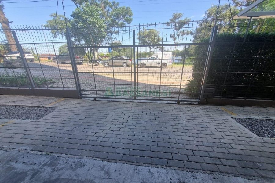 Apartamento com 62m², 2 dormitórios, 1 vaga, no bairro Desvio Rizzo em Caxias do Sul para Alugar