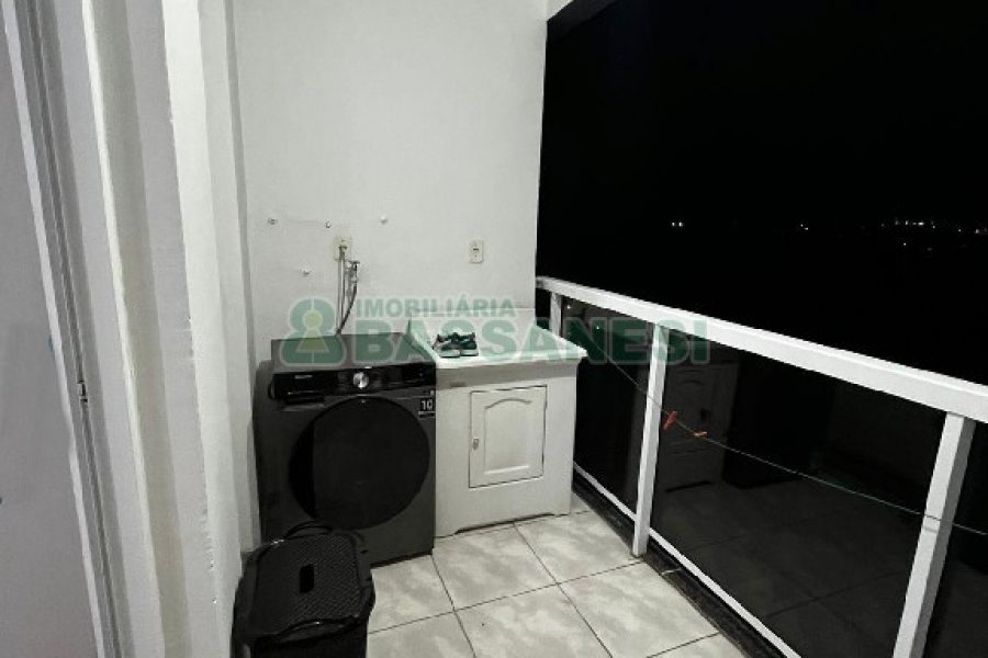 Apartamento com 58m², 2 dormitórios, 2 vagas, no bairro São Luiz em Caxias do Sul para Alugar