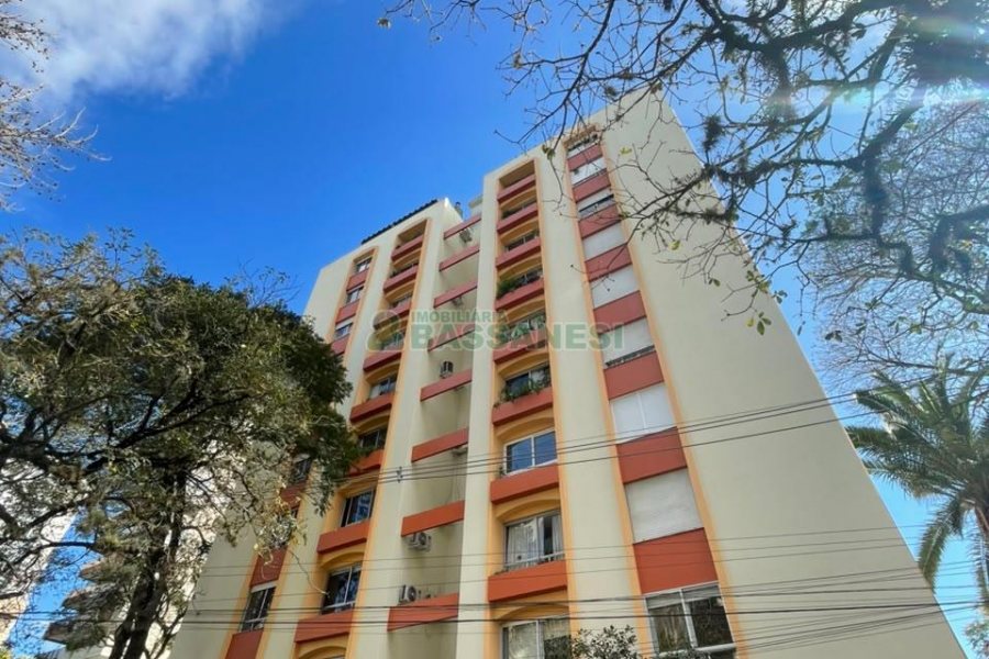Apartamento com 99m², 3 dormitórios, 1 vaga, no bairro Exposição em Caxias do Sul para Comprar