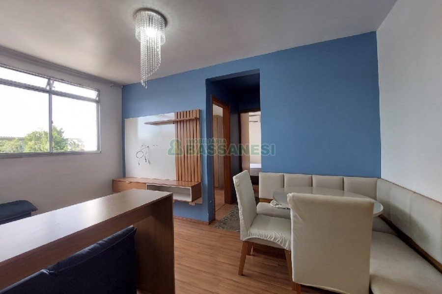 Apto Mobiliado com 49m², 2 dormitórios, 1 vaga, no bairro Bela Vista em Caxias do Sul para Alugar