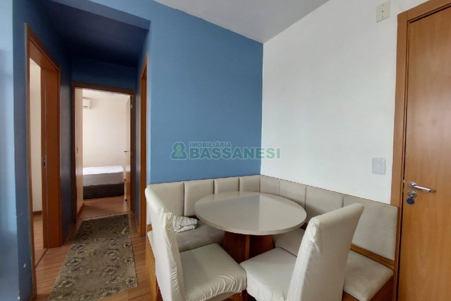 Apto Mobiliado com 49m², 2 dormitórios, 1 vaga, no bairro Bela Vista em Caxias do Sul para Alugar