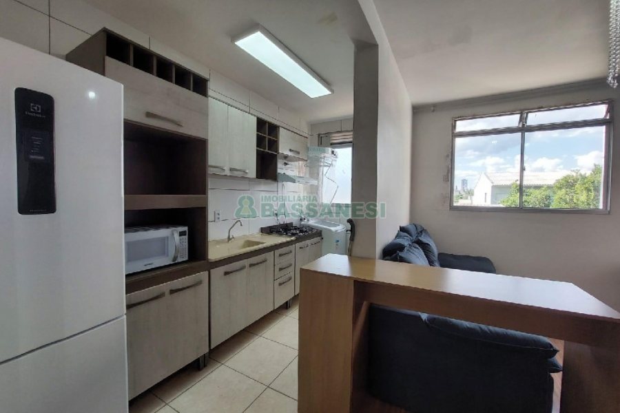 Apto Mobiliado com 49m², 2 dormitórios, 1 vaga, no bairro Bela Vista em Caxias do Sul para Alugar