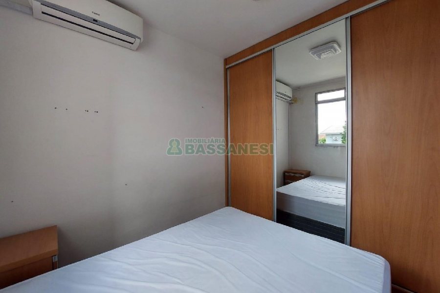 Apto Mobiliado com 49m², 2 dormitórios, 1 vaga, no bairro Bela Vista em Caxias do Sul para Alugar