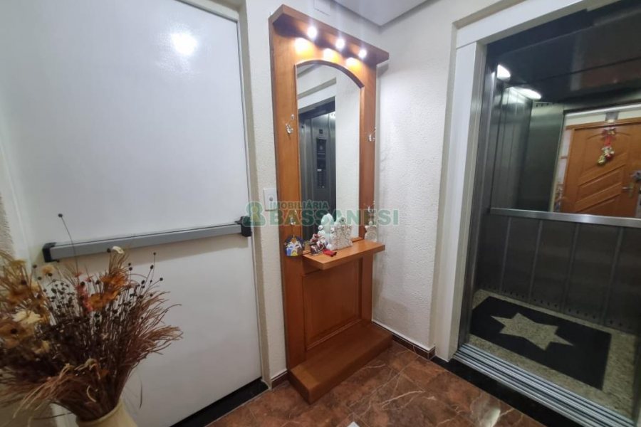 Apartamento com 203m², 3 dormitórios, 3 vagas, no bairro Sagrada Família em Caxias do Sul para Comprar
