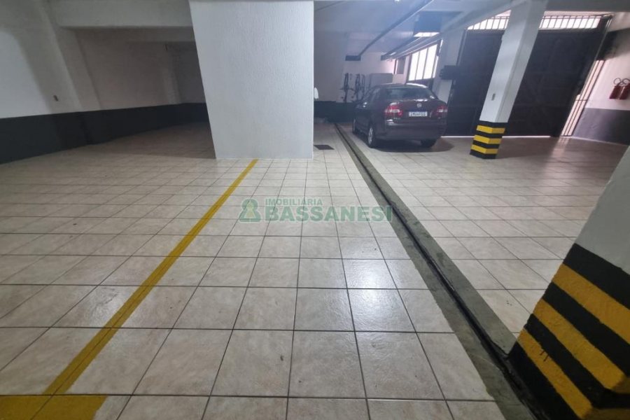 Apartamento com 203m², 3 dormitórios, 3 vagas, no bairro Sagrada Família em Caxias do Sul para Comprar