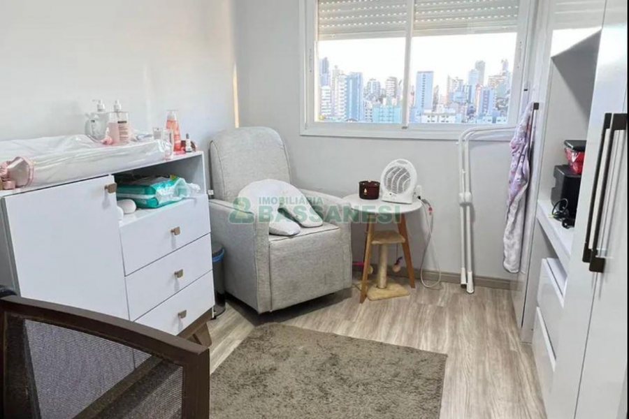 Apartamento com 58m², 2 dormitórios, 1 vaga, no bairro Panazzolo em Caxias do Sul para Alugar