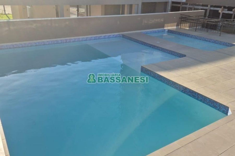 Apartamento com 58m², 2 dormitórios, 1 vaga, no bairro Panazzolo em Caxias do Sul para Alugar