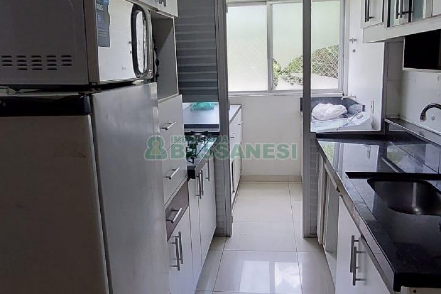 Apartamento, 2 dormitórios, 1 vaga, no bairro Lourdes em Caxias do Sul para Alugar