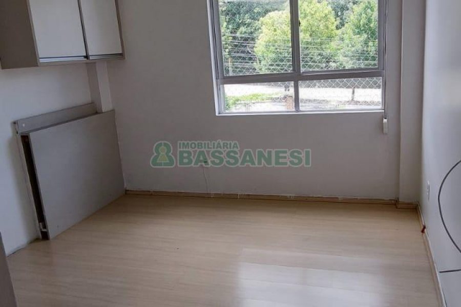 Apartamento, 2 dormitórios, 1 vaga, no bairro Lourdes em Caxias do Sul para Alugar