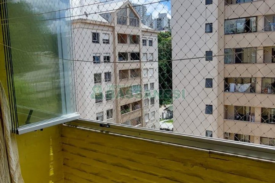 Apartamento, 2 dormitórios, 1 vaga, no bairro Lourdes em Caxias do Sul para Alugar