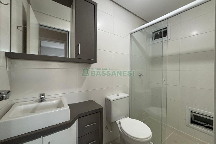 Apartamento com 54m², 2 dormitórios, 1 vaga, no bairro Santa Catarina em Caxias do Sul para Alugar