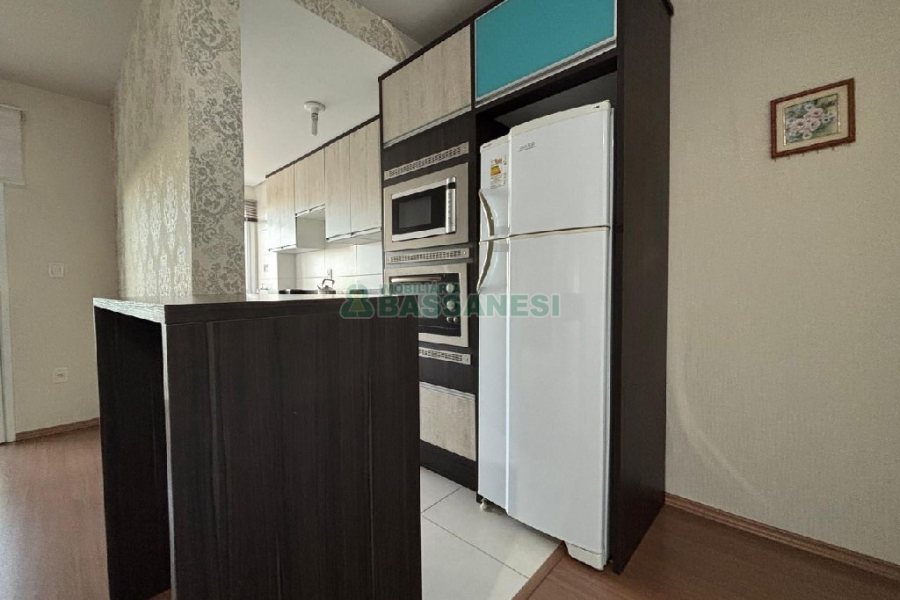Apartamento com 54m², 2 dormitórios, 1 vaga, no bairro Santa Catarina em Caxias do Sul para Alugar