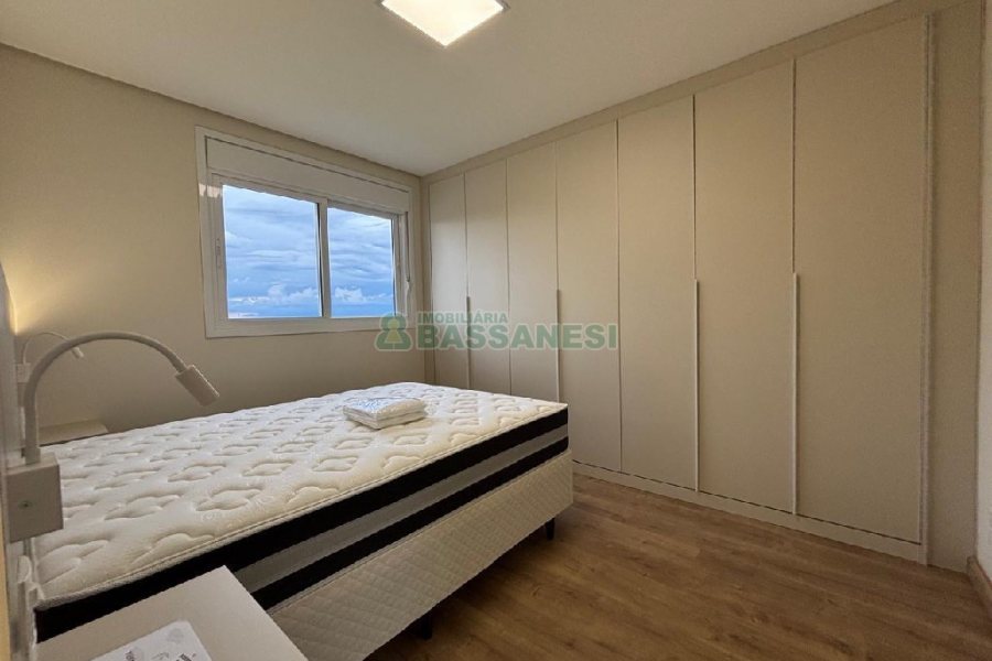 Apto Mobiliado com 52m², 1 dormitório, 1 vaga, no bairro Villagio Iguatemi em Caxias do Sul para Alugar