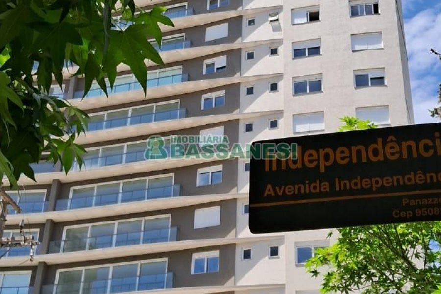 Apartamento com 230m², 3 dormitórios, 3 vagas, no bairro Centro em Caxias do Sul para Alugar